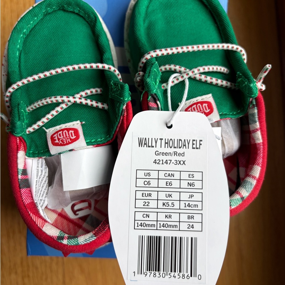 NWT in box Hey Dude Wally T Holiday Elf shoes size C6